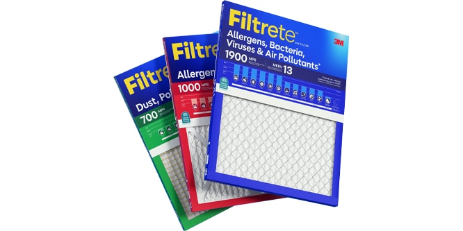 A fan of 3 Filtrete Air Filters in package
