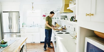 Man cooking in the kitchen
